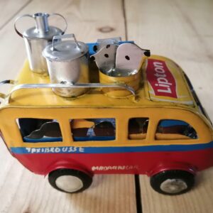 Handmade-model-Bush-taxi-