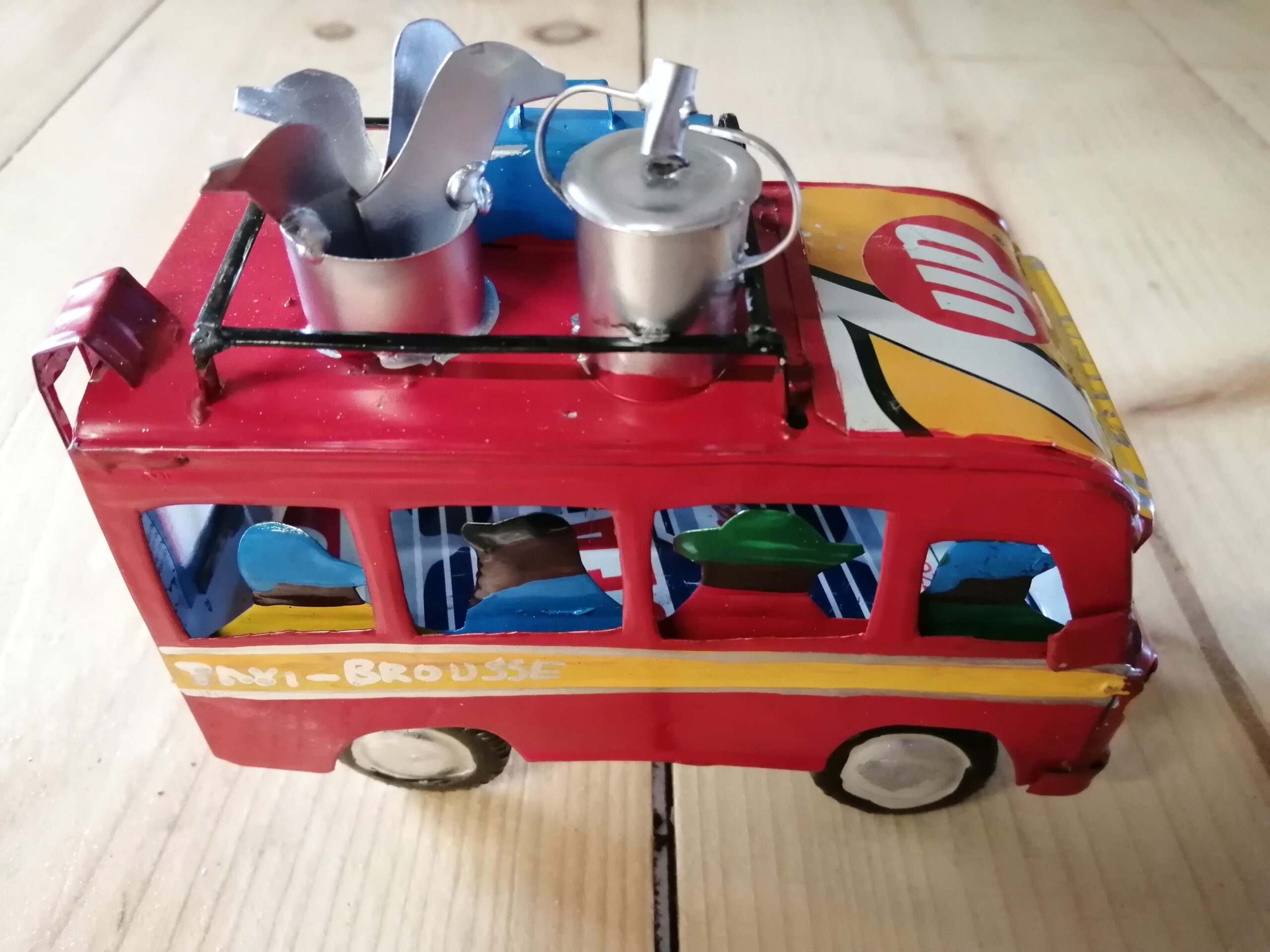 Handmade-model-Bush-taxi-87 (3) Handmade-model-Bush-taxi-