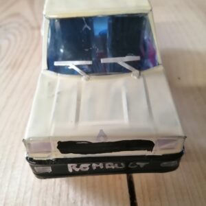 Handmade-model-Renault 5-